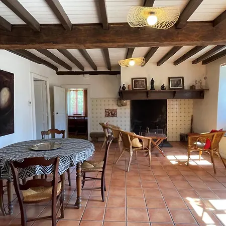 Chez Cazalets